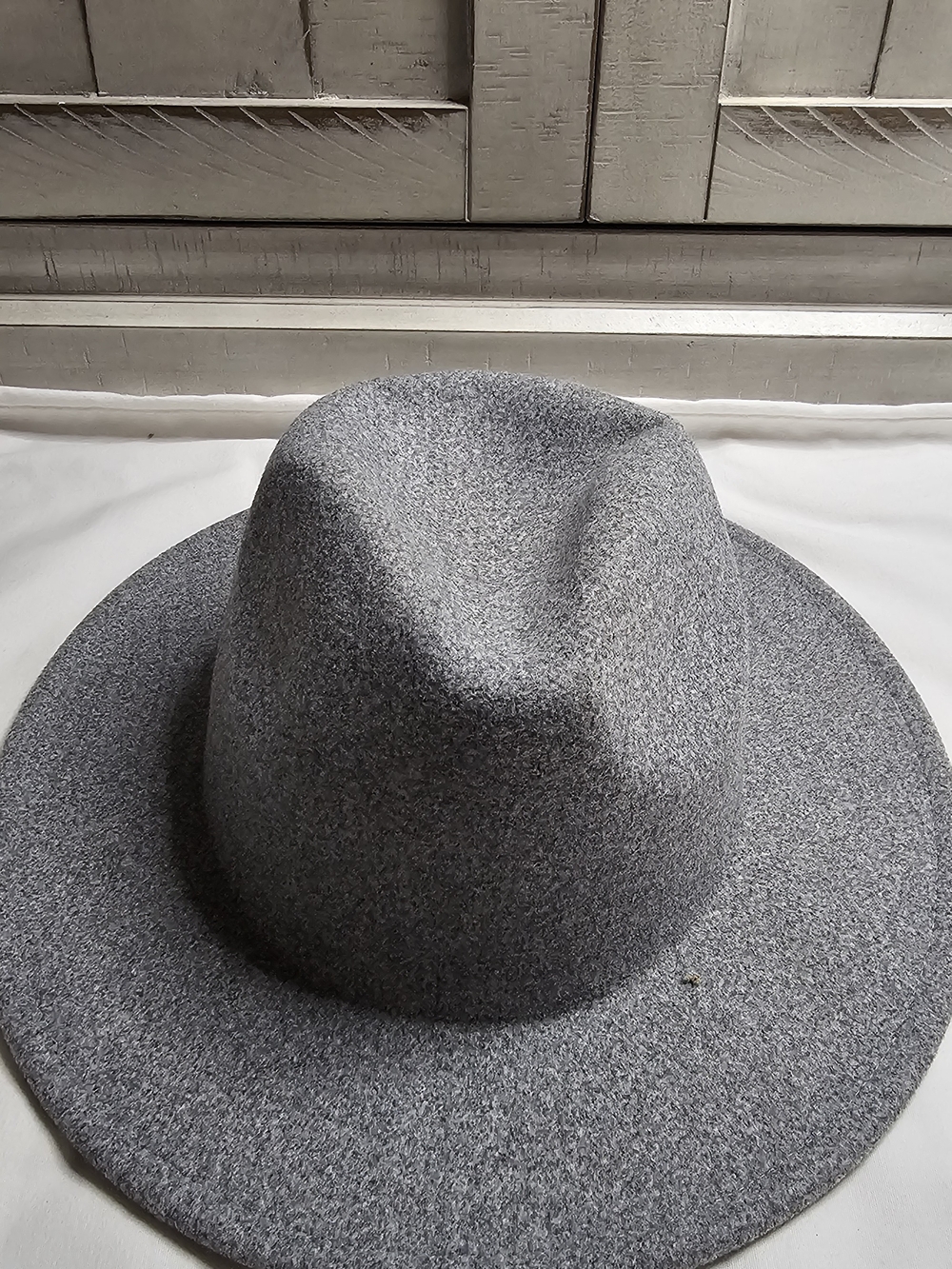 Universal Thread Gray Men's Wide brim Fedora